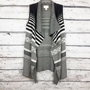 Anthro Ruby Moon Aztec black and white stripes swe